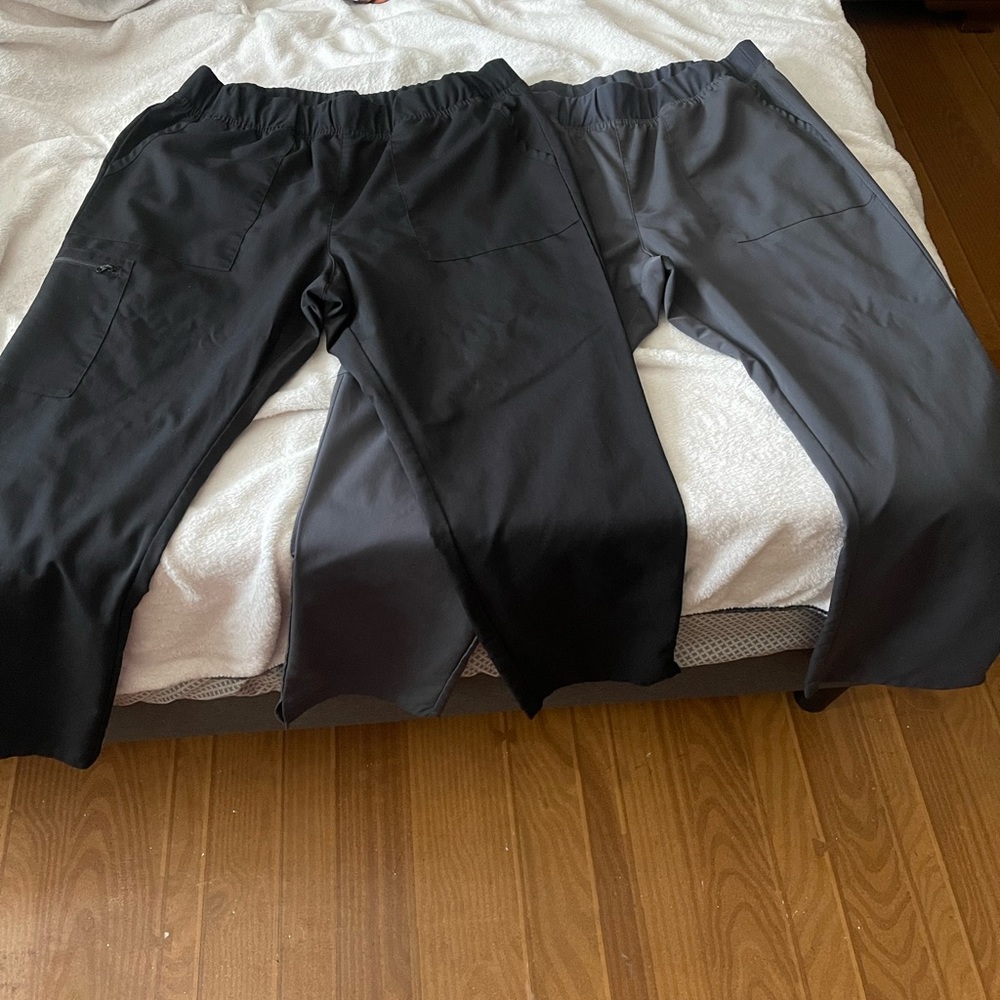 2 Scrubology scrub pants